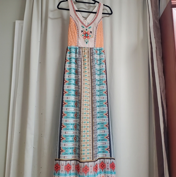 Bohemian Maxi Dress v-neck embroidered, vintage look - Picture 4 of 12